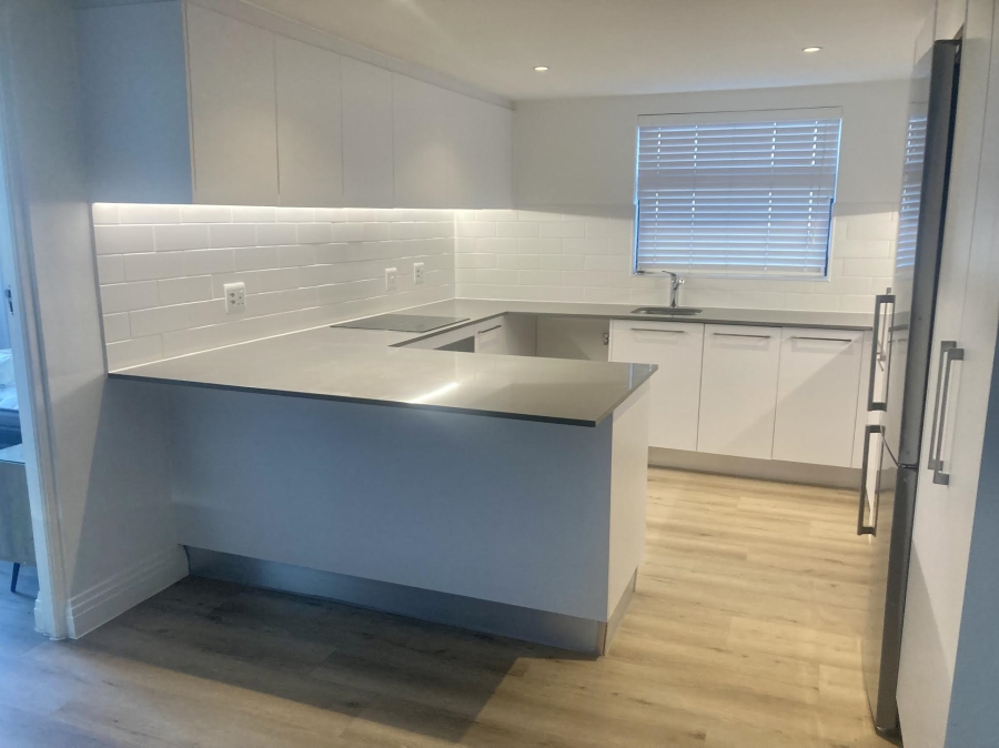 2 Bedroom Property for Sale in Newlands Western Cape